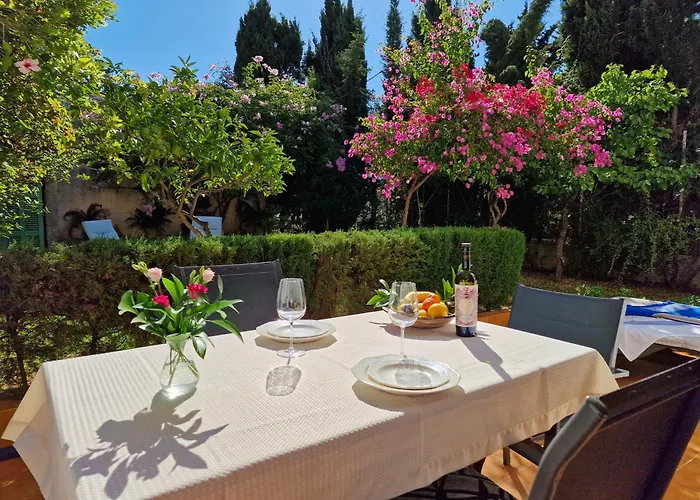 Apartment Bougainvillea